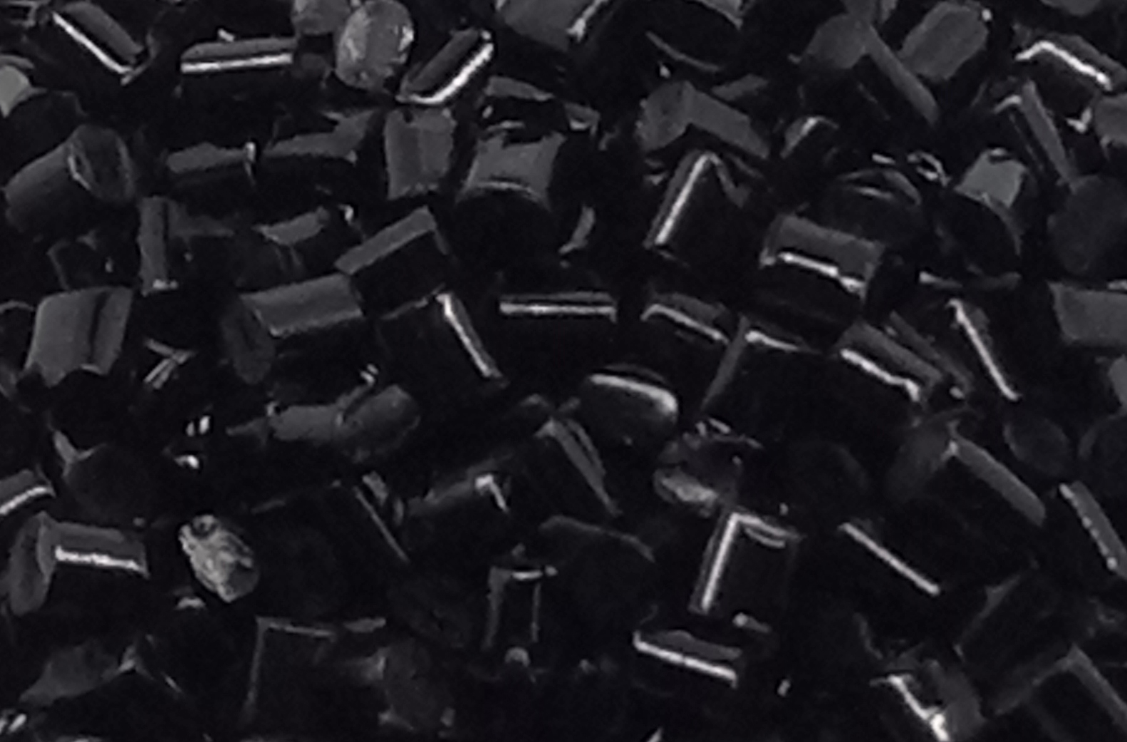 黑色母粒的優(yōu)點(diǎn)應(yīng)用范圍與產(chǎn)品介紹