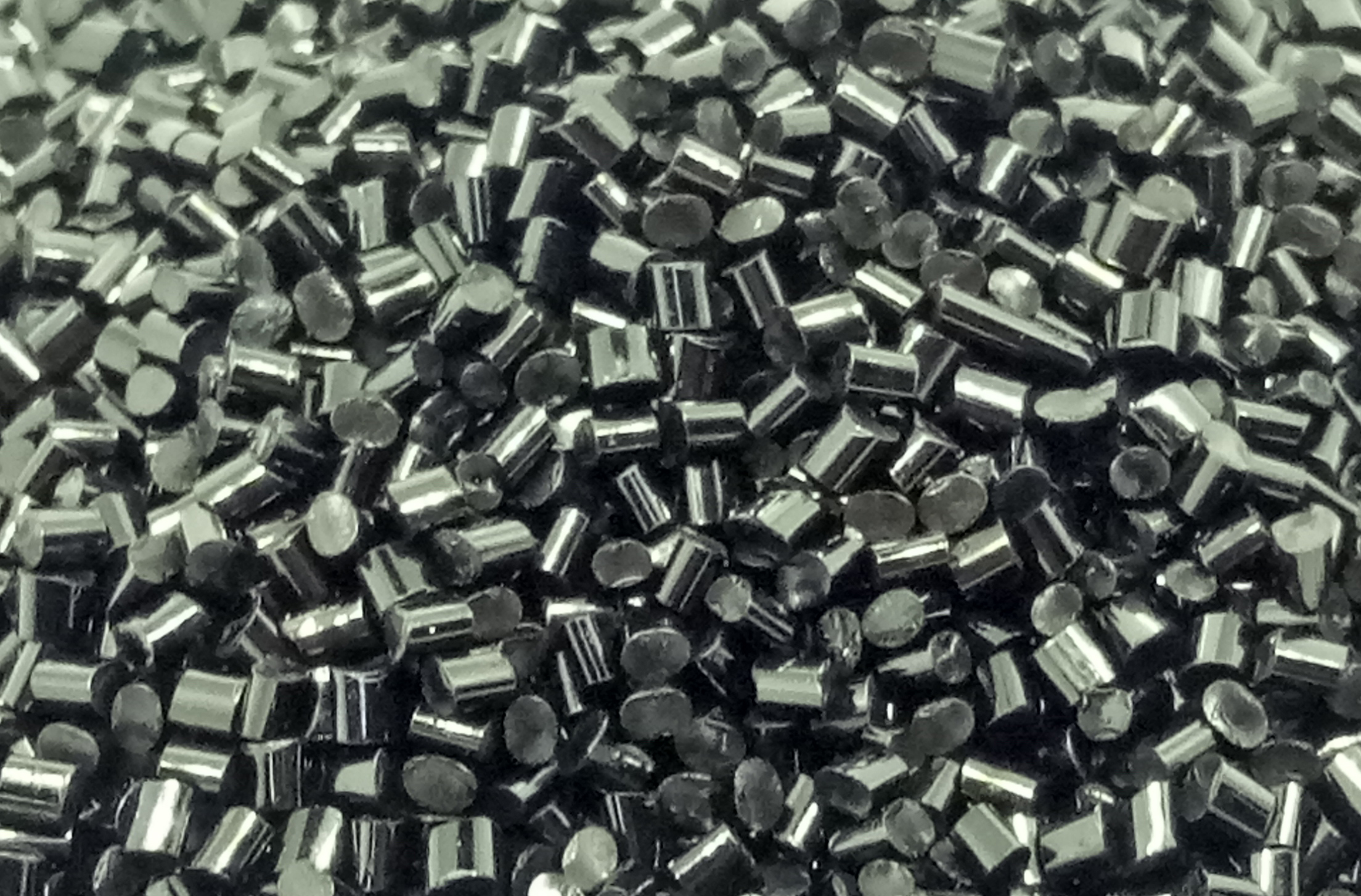 影響黑色母品質(zhì)的幾個(gè)要素